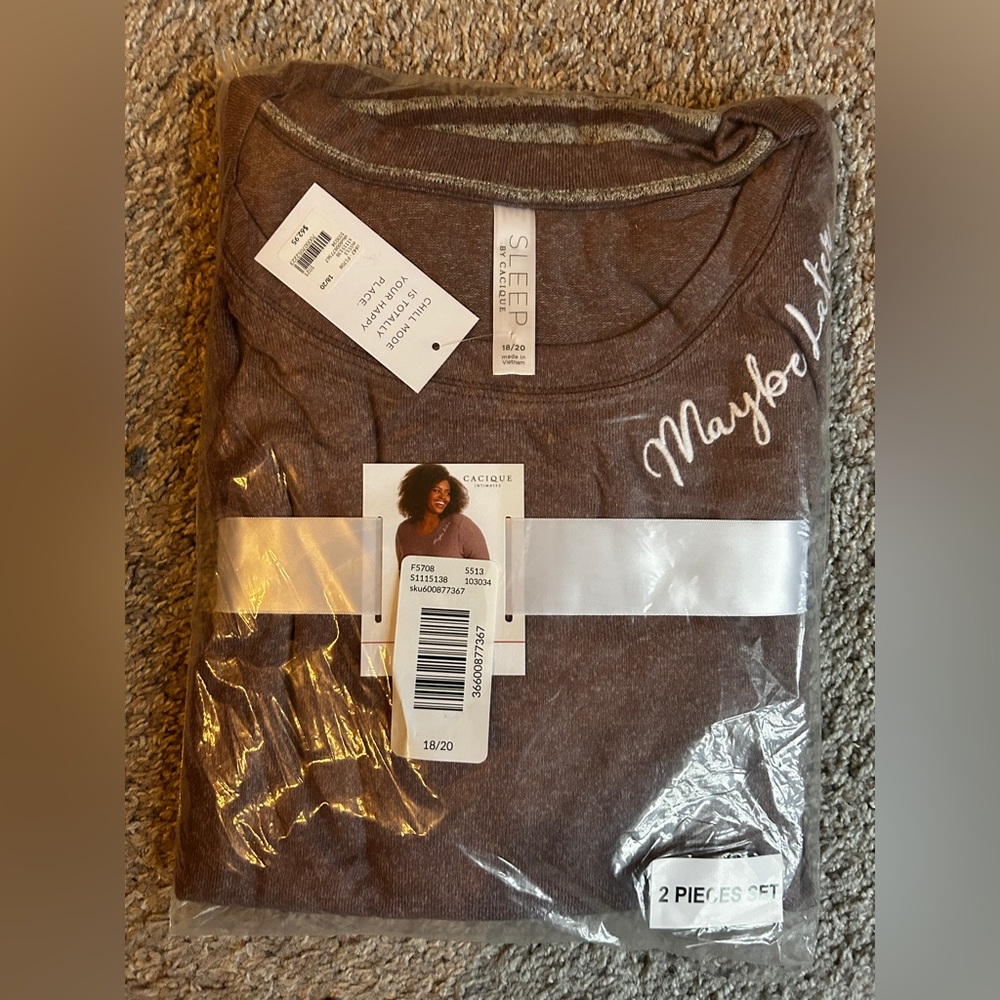 Cacique Sleepwear/Lounge Set